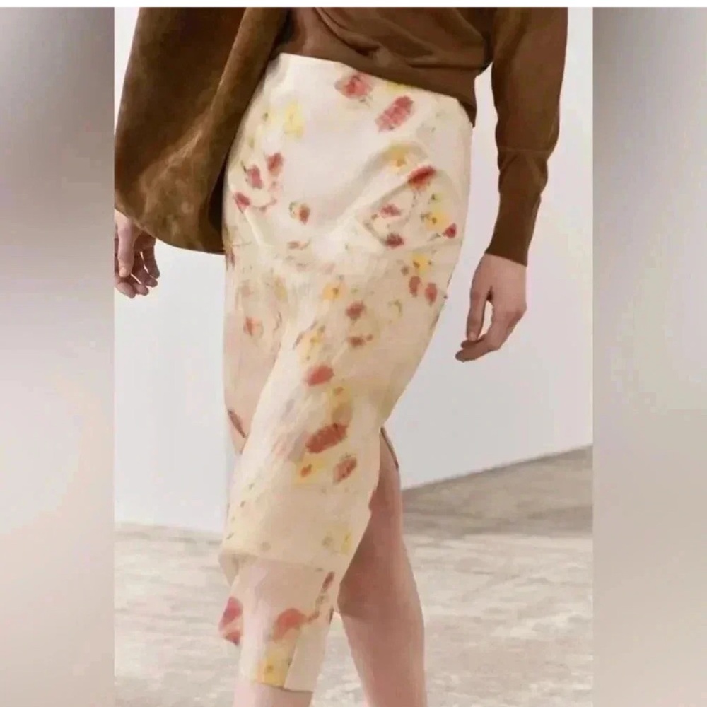 ZW Collection -Zara Sheer with Lining Floral Cream Skirt